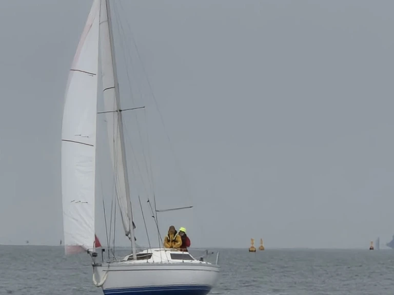 Segelboot mit oder ohne Skipper Jeanneau mieten in Brest