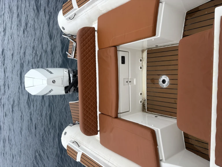 Tiger Marine 850 Open mieten Marseille