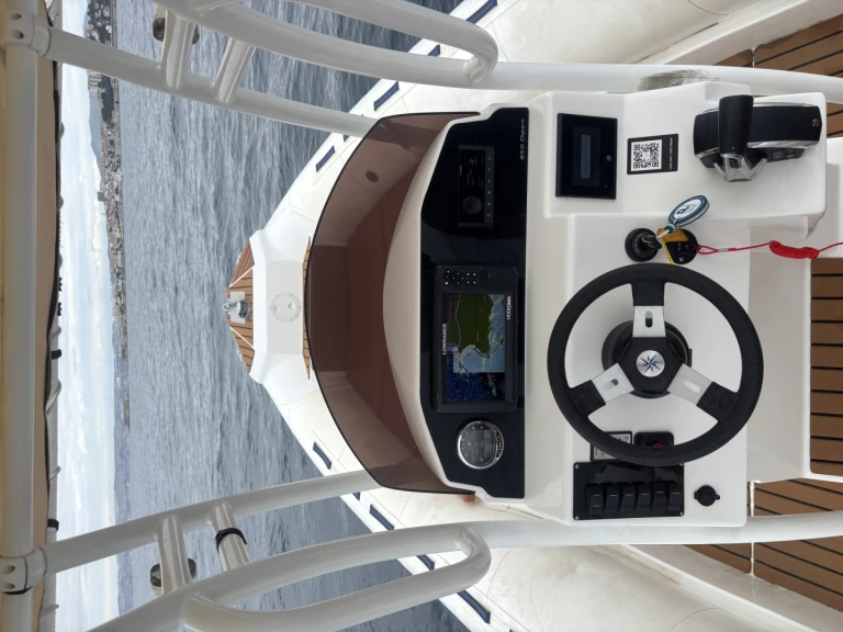 YachtCharter in Marseille - Tiger Marine 850 Open auf SamBoat