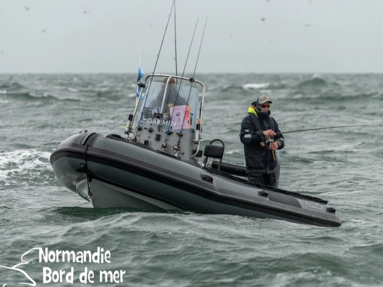 Bootsverleih Zeppelin Zeppelin Command 20 VPRO Cherbourg-en-Cotentin Samboat