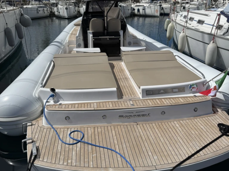 Schlauchboot mit oder ohne Skipper Magazzu mieten in Palermo