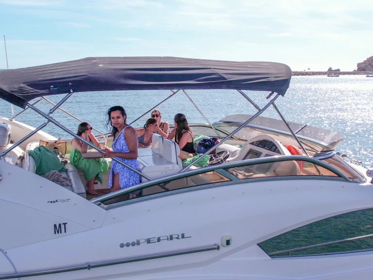 Ein Pearl fly bridge 55 mieten in Vilamoura
