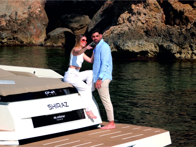 Ein DE ANTONIO Yachts D42 Open  mieten in Palma de Mallorca