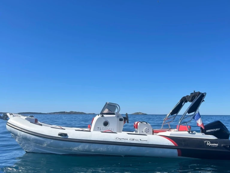 Schlauchboot mieten in Bandol zum besten Preis