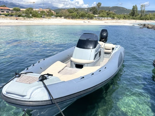 Lomac Adrenalina 9.0 mieten Porto-Vecchio