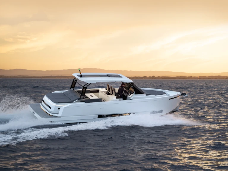 Motorboot mieten in Herceg Novi zum besten Preis