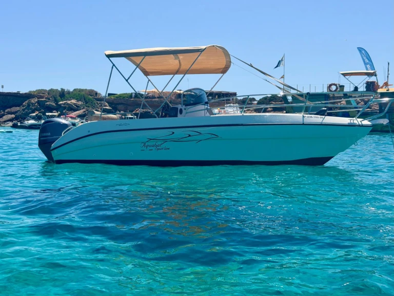YachtCharter in Sant Antoni de Portmany - Aquabat Sport line 21 auf SamBoat