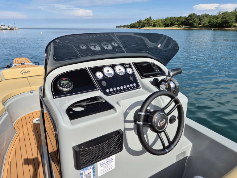 Boot mieten Poreč günstig LIMITED EDITION