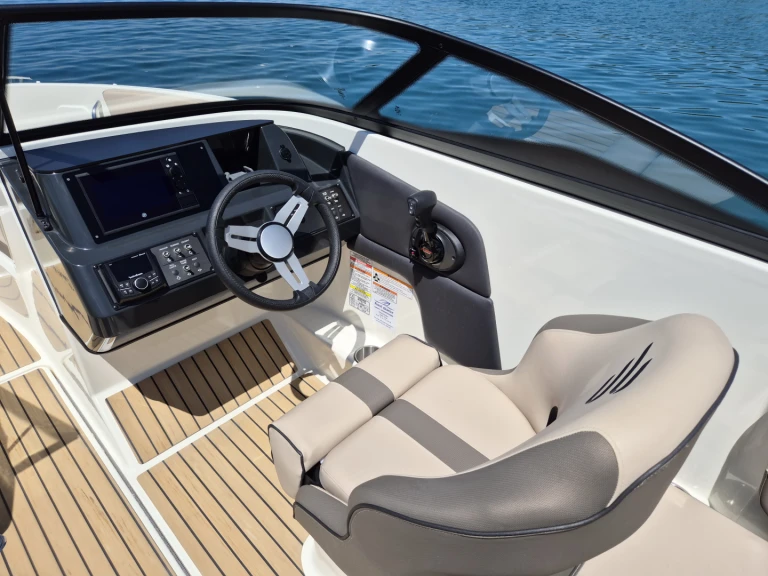 YachtCharter in Poreč - Bayliner VR6 OB auf SamBoat