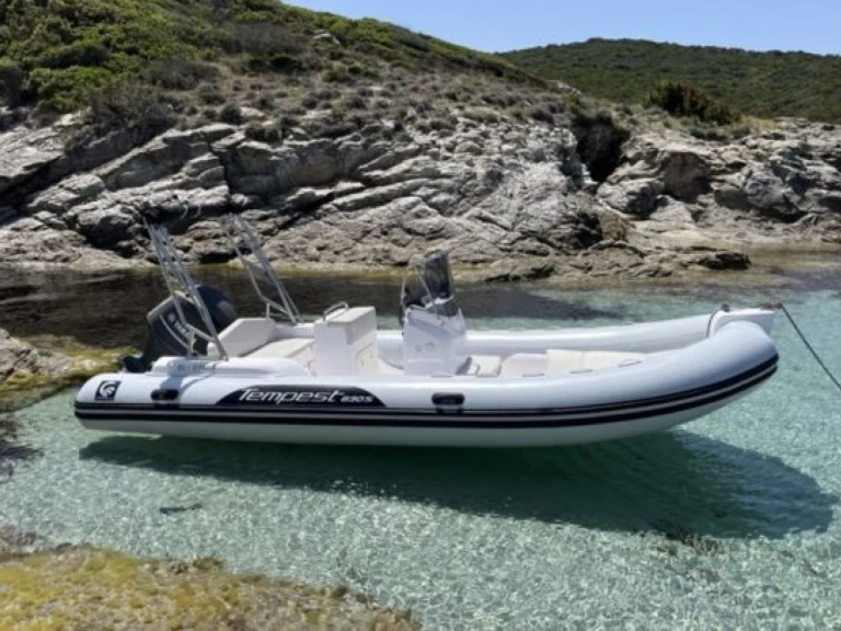 Schlauchboot mieten in Le Lavandou zum besten Preis