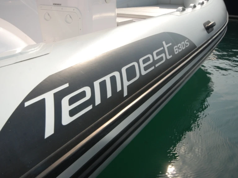 Schlauchboot mieten in Le Lavandou - Capelli Tempest 630