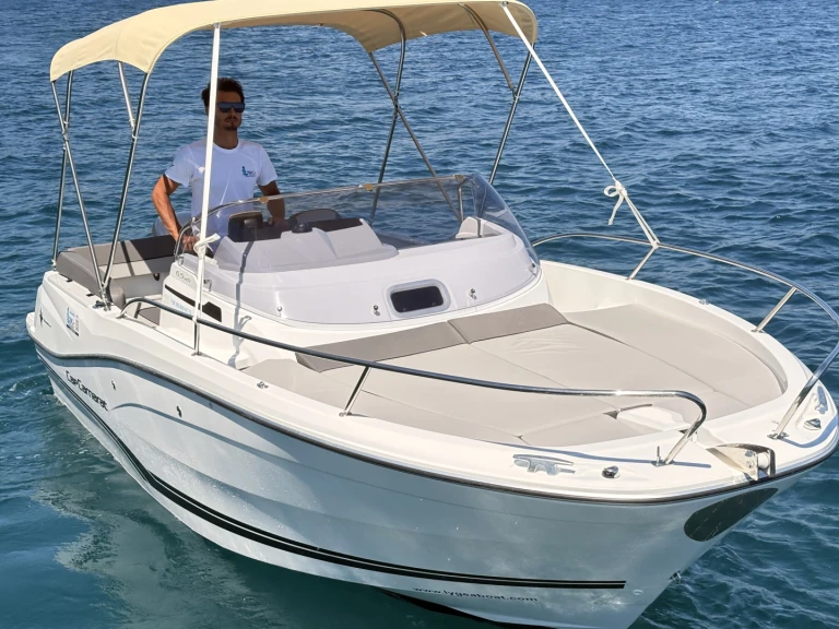 Ein Jeanneau Cap Camarat 6.5 WA Serie 3 mieten in Porto di Amalfi Marina Coppola