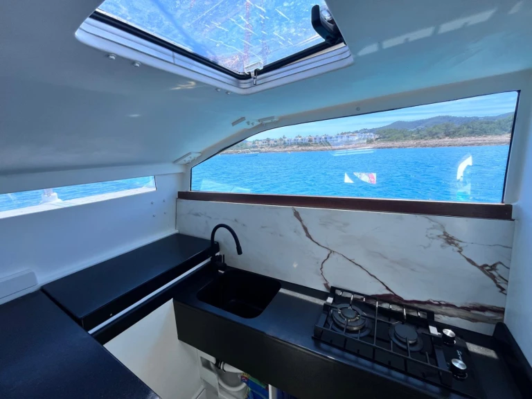 Katamaran mit oder ohne Skipper Multicap-Caraibes mieten in Es Jondal