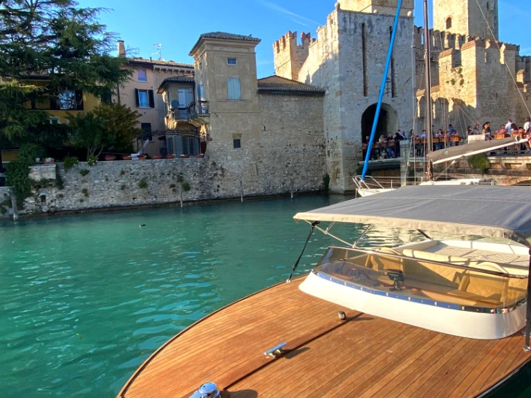 YachtCharter in Sirmione - Ilver JUNIOR 22 auf SamBoat
