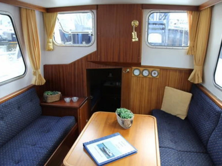 Motorboot mit oder ohne Skipper hellingskip mieten in Gaastmeer