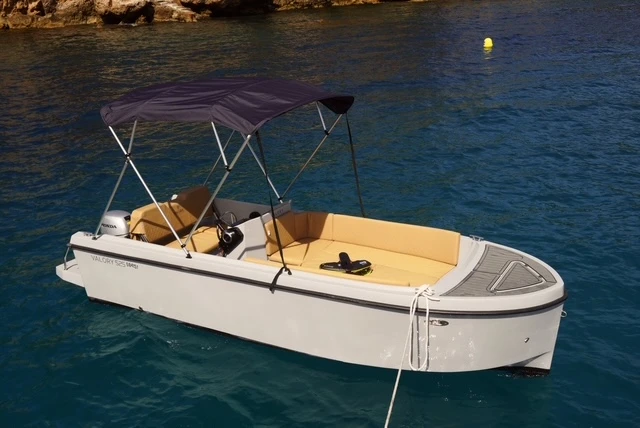 Motorboot mit oder ohne Skipper Valory mieten in Frankreich