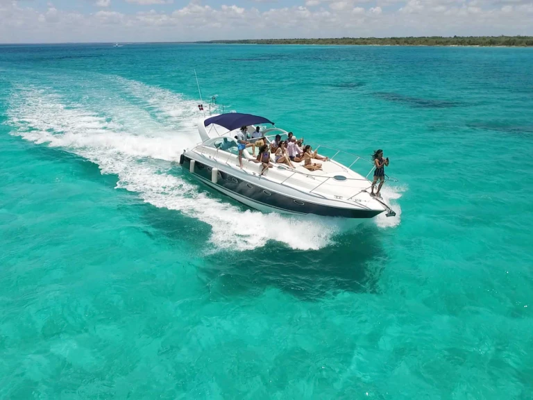 Vermietung Yacht Custom Made mit Führerschein