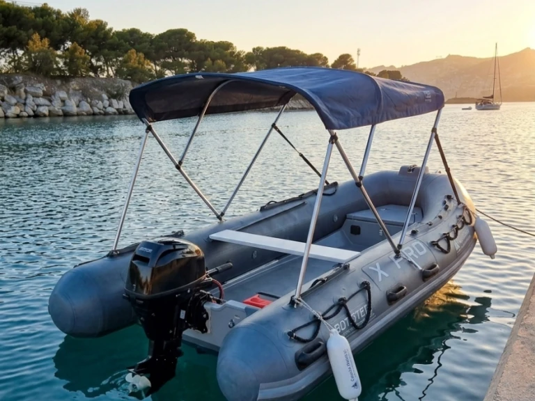 Schlauchboot mieten in Marseille - X-Pro X pro 430