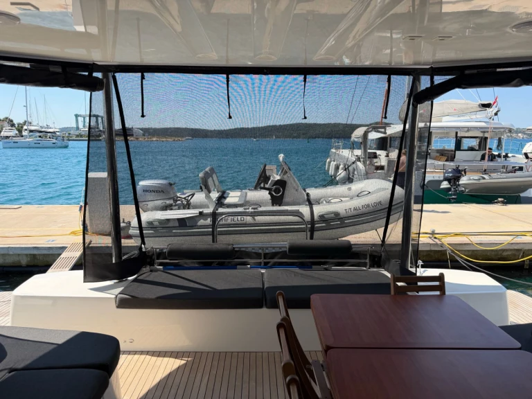 Katamaran mit oder ohne Skipper Lagoon mieten in Seget Donji