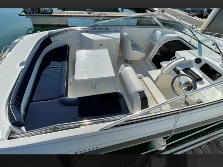 YachtCharter in Pornichet - Pacific Craft Pacific Craft 690 DC auf SamBoat