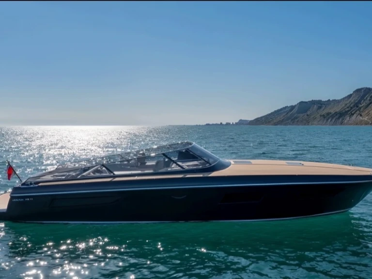 YachtCharter in Castellammare di Stabia - Itama Itama 45 auf SamBoat