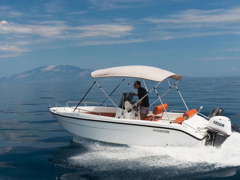 Motorboot mit oder ohne Skipper Poseidon mieten in Zakynthos