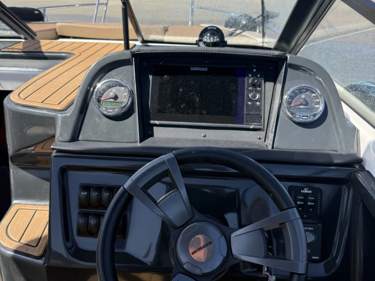 Vermietung Motorboot Quicksilver mit Führerschein