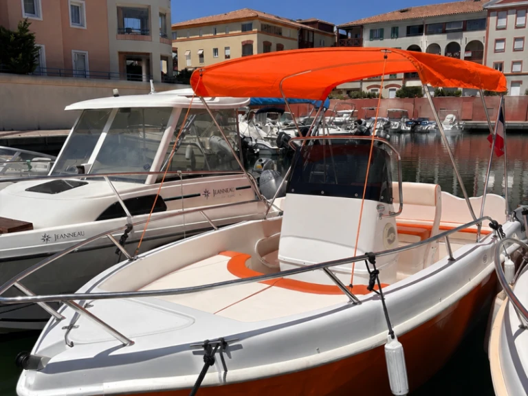 Sans Permis Marino 500 mieten Port Fréjus