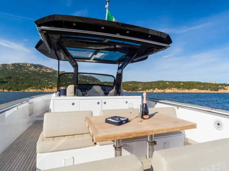 Pardo Yachts Pardo 43 mieten Juan-les-Pins