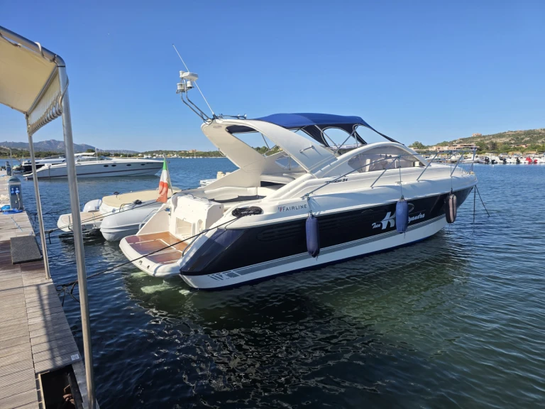 Ein Fairline Targa 34 mieten in Porto Rotondo