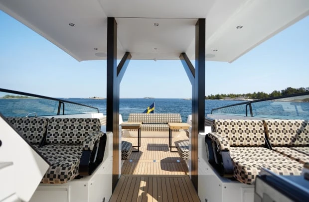Ein delta Delta 60 mieten in Juan-les-Pins