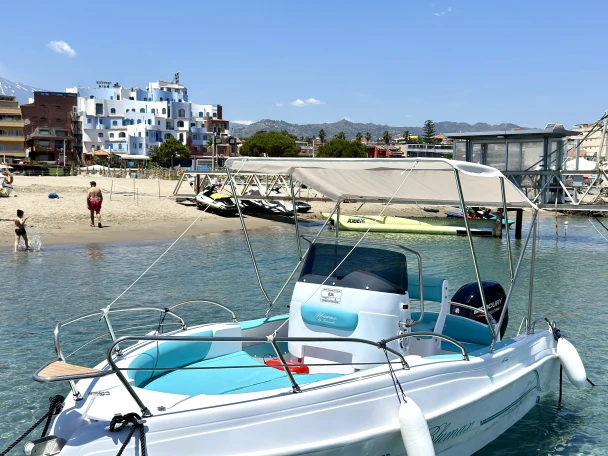 YachtCharter in Taormina - blumax 19 pro Blumax 19 Pro auf SamBoat