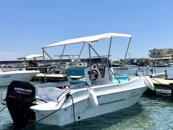 Ein blumax 19 pro Blumax 19 Pro mieten in Taormina