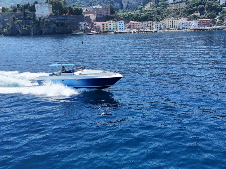Motorboot mit oder ohne Skipper Zaniboni exalibur mieten in Castellammare di Stabia