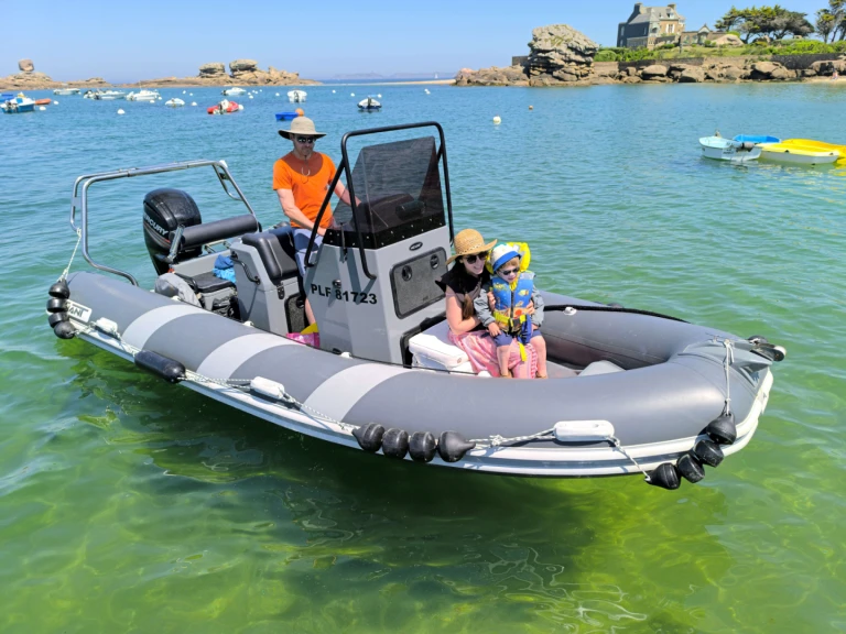 Schlauchboot mieten in Trégastel - Valiant Valiant 580 Comfort