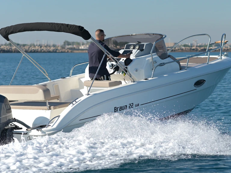 YachtCharter in Pula -  Mingolla Brava 22WA auf SamBoat