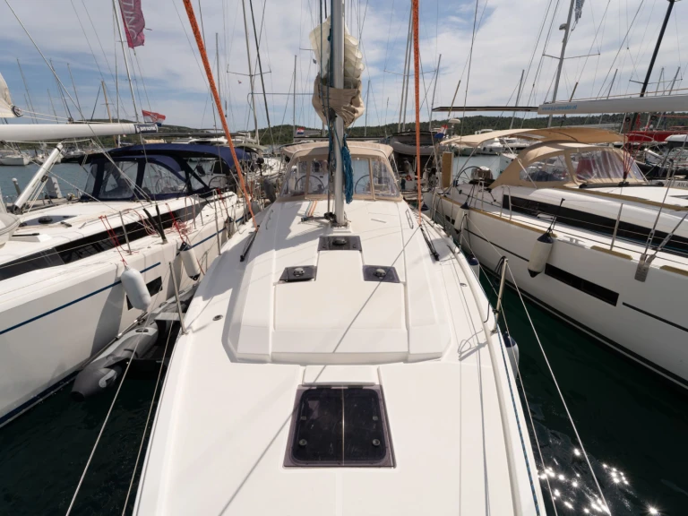 Segelboot mieten in Pirovac - Bénéteau Oceanis 41.1