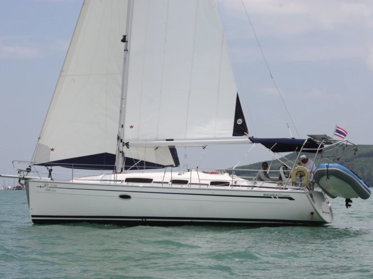 Ein Bavaria Cruiser 34 mieten in Mai Khao