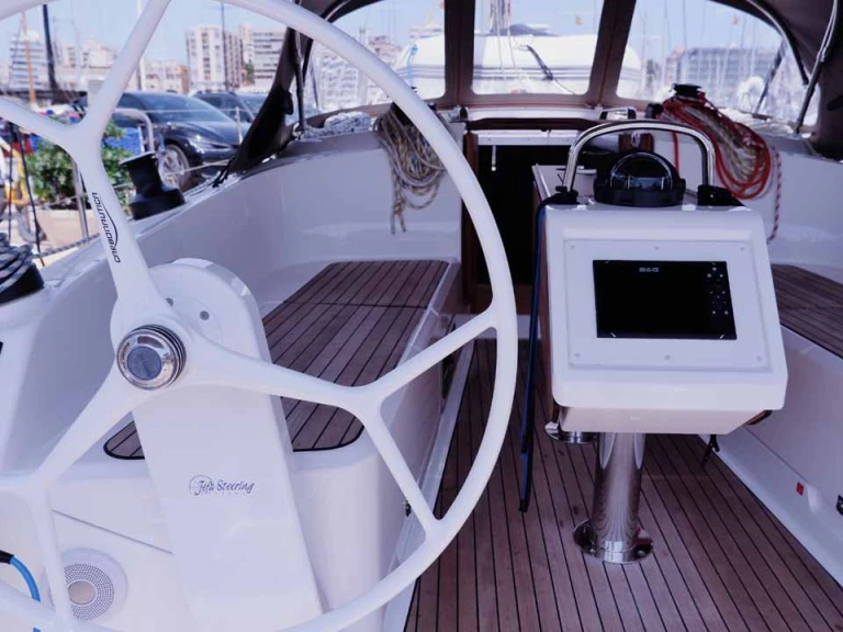 Vermietung Segelboot Bavaria mit Führerschein