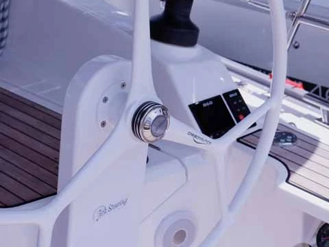 Segelboot mieten in Gouviá zum besten Preis
