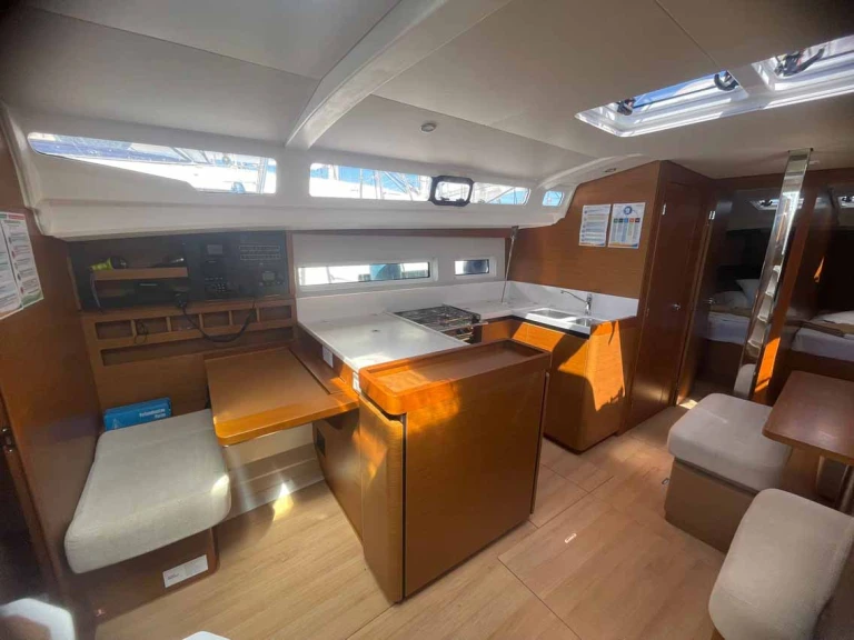 Boot mieten Palma de Mallorca günstig Sun Odyssey 440