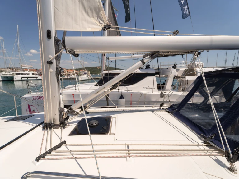 YachtCharter in Pirovac - Bavaria Bavaria C38 auf SamBoat