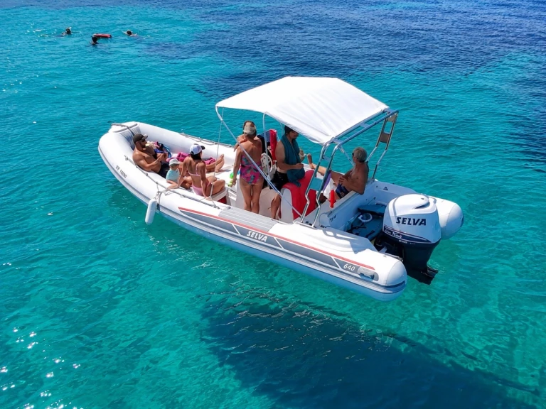Schlauchboot mieten in Les Issambres zum besten Preis