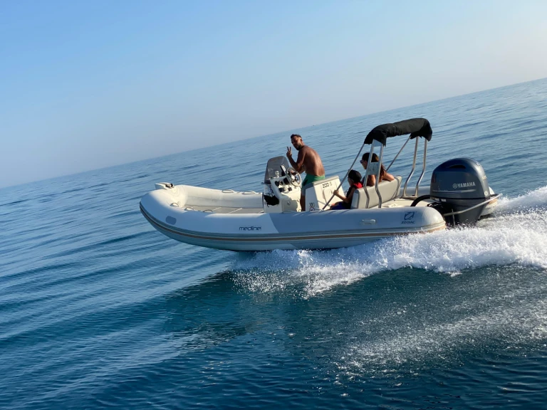 YachtCharter in Carnon-Plage - Zodiac Medline auf SamBoat