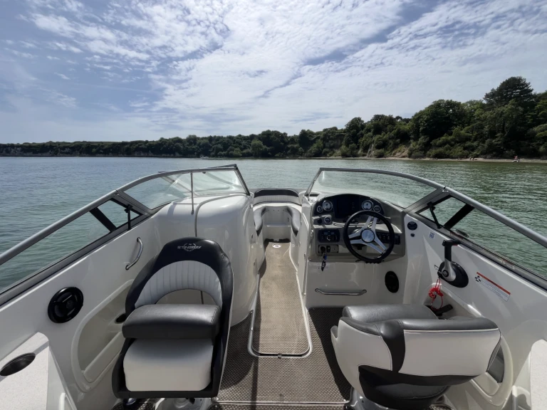 YachtCharter in Poole - Stingray 250LR auf SamBoat
