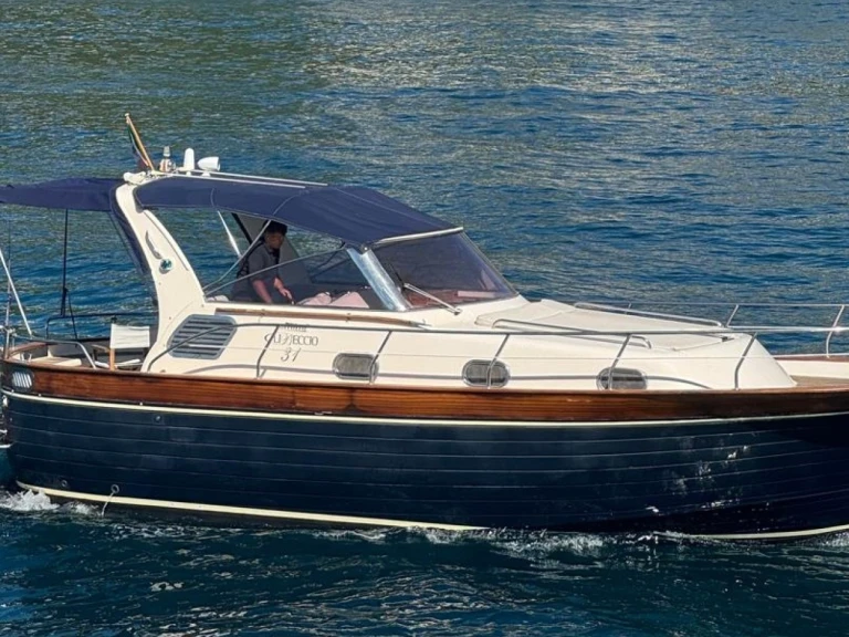 YachtCharter in Sorrent - Mimi Libeccio 31 auf SamBoat