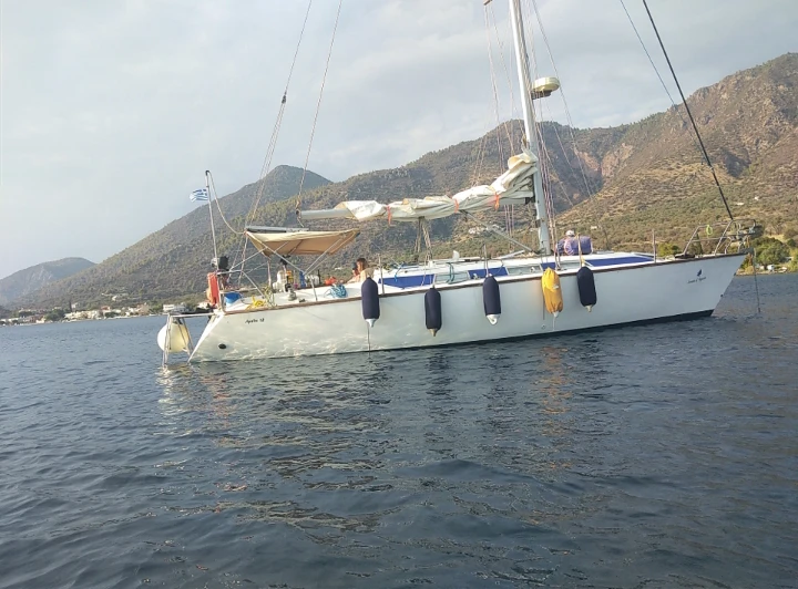 Dromor Apollo 12 mieten Athen