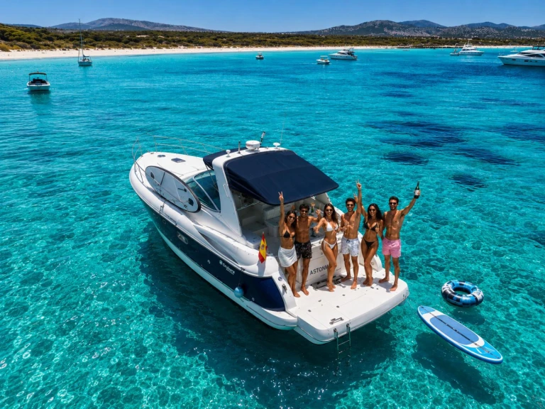 Motorboot mieten in Ibiza Town - Cruisers cruiser jacht 370