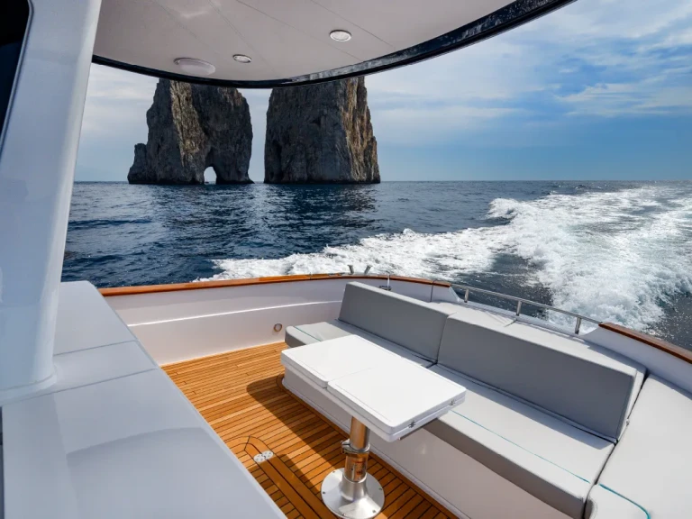 YachtCharter in Antibes - Gozzo Gozzo35 auf SamBoat