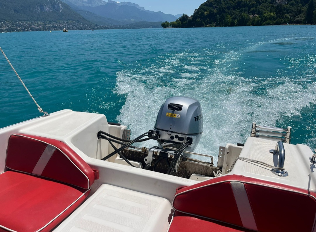 Boot mieten Annecy günstig PERMIS